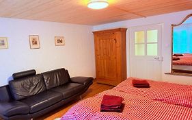Vintage Apartment By Apartments Capricorn